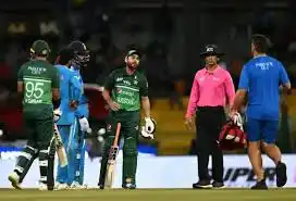 cricket live score today 1